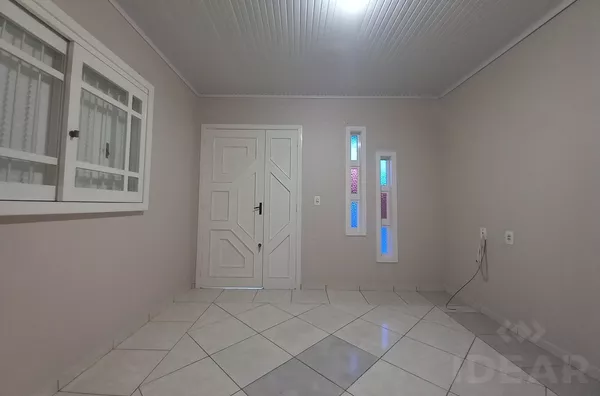 CASA EM EXCELENTE LOCALIZAÇÃO. CONFORTO PARA TODA A FAMÍLIA!