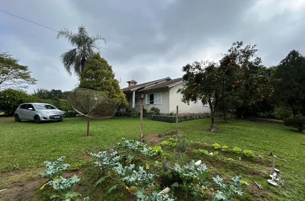 CASA DE 3 DORMITÓRIOS, AÇUDES E MUITA ÁREA PARA PLANTAR - Foto 1