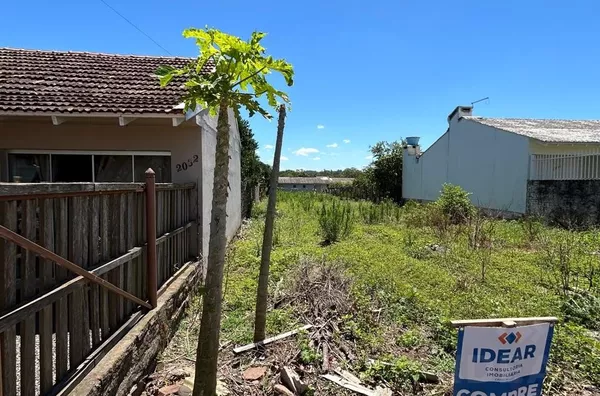 SUA RESIDÊNCIA NESSE GRANDE TERRENO BEM LOCALIZADO NA MORSCH