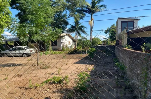 TERRENO IDEAL PARA SUA RESIDÊNCIA! BAIRRO TRANQUILO E PRÓXIMO AO CENTRO