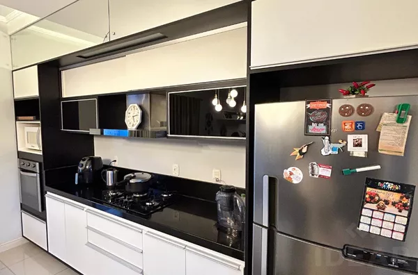 O PRAZER DE MORAR BEM. AMBIENTES AREJADOS E EXCELENTE LOCALIZAÇÃO 