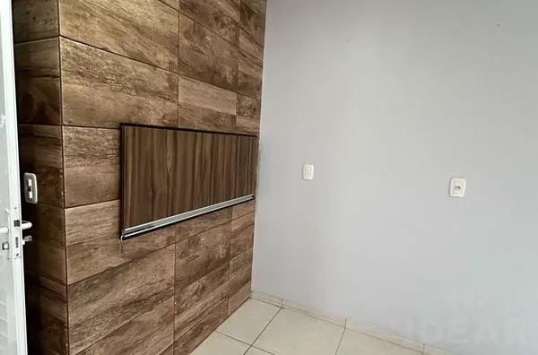 EXCELENTE ILUMINAÇÃO NATURAL, ACONCHEGO E ÓTIMA LOCALIZAÇÃO