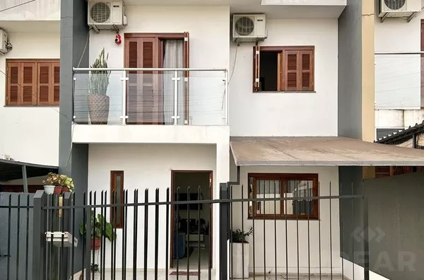 SOBRADO AMPLO DE 71m² EM EXCELENTE REGIÃO. ESTAMOS TE ESPERANDO!