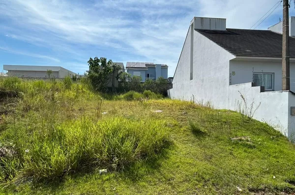 TERRENO COM ALTO POTENCIAL DE VALORIZAÇÃO EM EXCELENTE REGIÃO