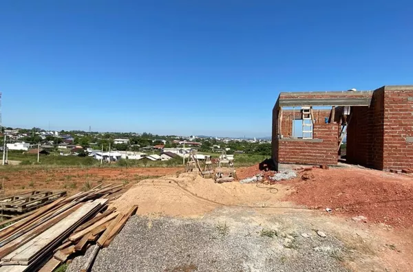 PROCURA TERRENO PARA FAZER SUA MORADIA?