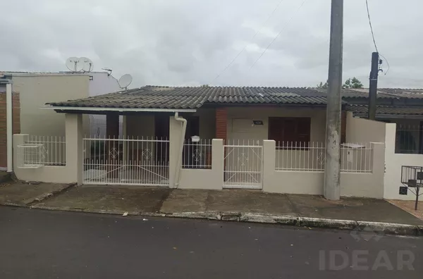 CASA DE 82m² EM BAIXO PRÓXIMO DO DISTRITO INDUSTRIAL