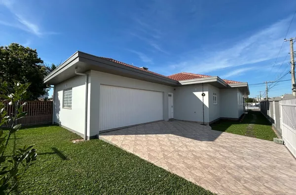 ÓTIMA LOCALIZAÇÃO E CÔMODOS AMPLOS PARA O CONFORTO DA FAMÍLIA