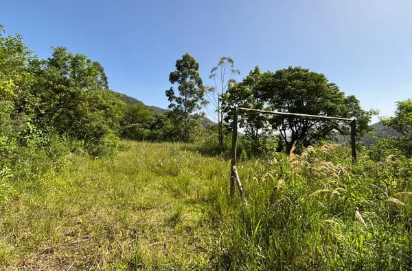 MAIS DE 9ha DE PURA BELEZA NATURAL. FAÇA DESSE LUGAR SEU PARAÍSO