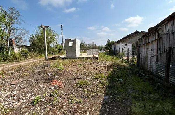 TERRENO 330m² FINANCIÁVEL E A POUCOS MINUTOS DO CENTRO