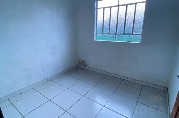 250m² DE TERRENO MUITO BEM LOCALIZADO