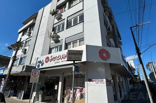 SALA COMERCIAL DE FÁCIL ACESSO, NO CENTRO DA CIDADE