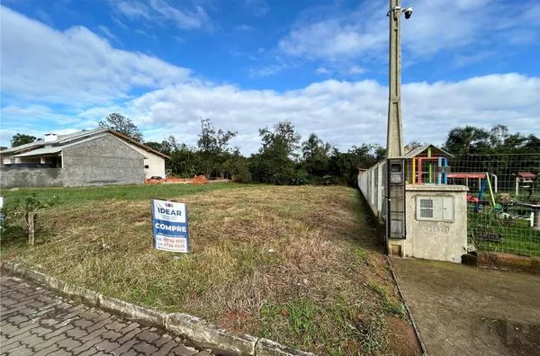 LOTEAMENTO ROSA SE DESENVOLVENDO COM IMÓVEIS DE QUALIDADE. FAÇA PARTE DESSE SONHO!