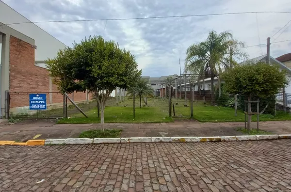 TERRENO CENTRAL, IDEAL PARA APLICAR SEU PROJETO DE FUTURO