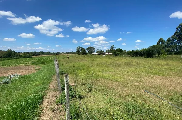 CHÁCARA DE 5.000m² IDEAL PARA FAZER ESPAÇO DE DESCANSO