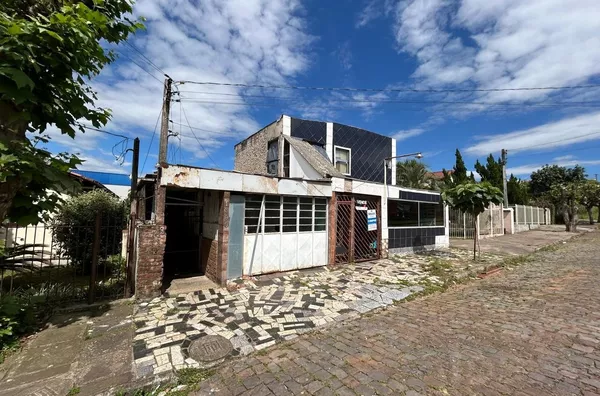 TERRENO PRÓXIMO DE REGIÃO MOVIMENTADA, VENHA CONHECER!