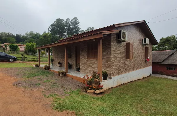 Pacote completo, casa e comércio no mesmo local