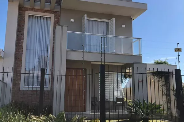 A REALIZAÇÃO DO SONHO ESTÁ AQUI! CASA ALTO PADRÃO COM MUITA SOFISTICAÇÃO E BOM GOSTO