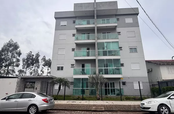 LINDO E AMPLO APARTAMENTO BEM LOCALIZADO AGUARDANDO VOCÊ! - Foto 1