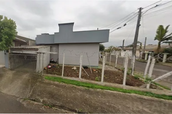 GEMINADO EM ÓTIMA LOCALIZAÇÃO, PRÓXIMO COMÉRCIO E SAÚDE