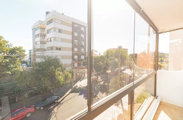 APARTAMENTO DE 3 DORMITÓRIOS EM EXCELENTE LOCALIZAÇÃO