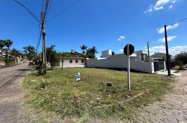 EXCELENTE LOCALIZAÇÃO E BEM PERTINHO DO CENTRO