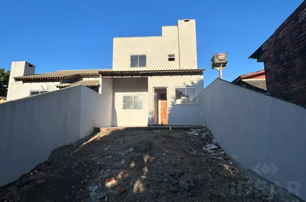 SOBRADO BEM LOCALIZADO COM GRANDE PÁTIO NOS FUNDOS E NA FRENTE - Foto 7