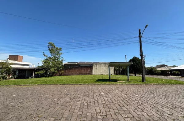 PROCURANDO TERRENO DE ESQUINA? ACABA DE ENCONTRAR!