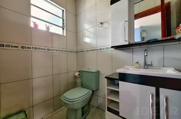 TRÊS DORMITÓRIOS, AMPLO ESPAÇO E MUITO CONFORTO