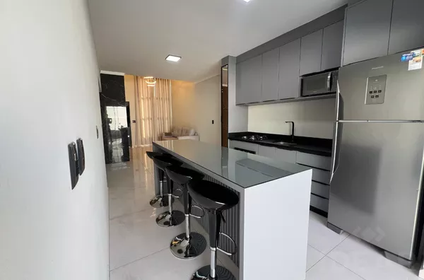 GEMINADO EM ÓTIMA LOCALIZAÇÃO E MUITO CONFORTO PARA A FAMÍLIA - Foto 9
