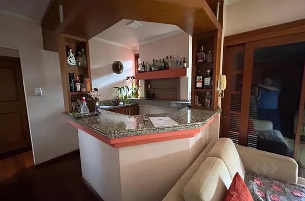 MINI CHÁCARA COM A CASA DOS SONHOS E BEM PERTO DO CENTRO