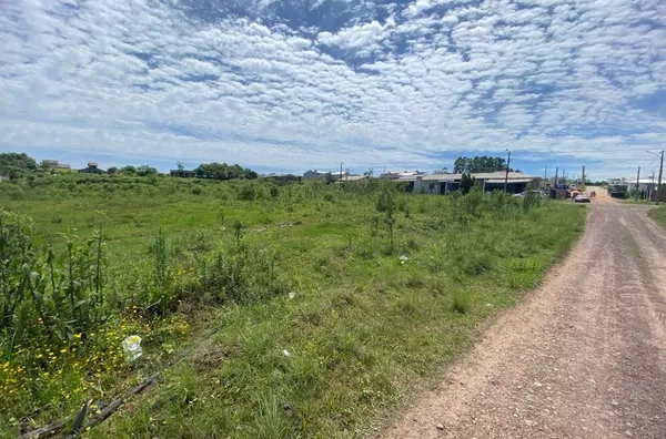 OITO TERRENOS PARA ESCOLHER E SE REALIZAR