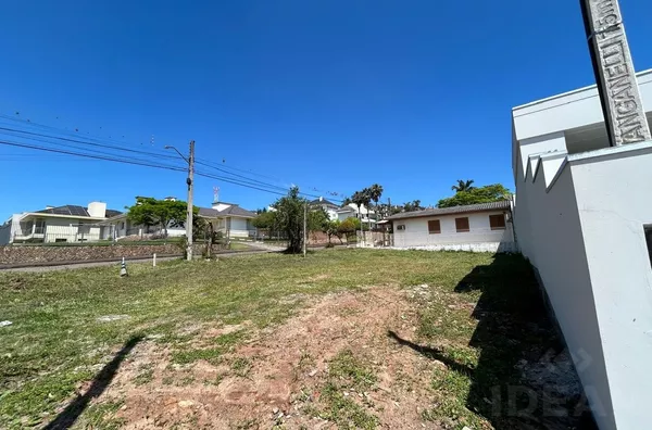 EXCELENTE LOCALIZAÇÃO E BEM PERTINHO DO CENTRO