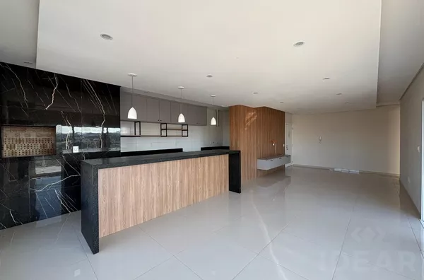 FANTÁSTICA COBERTURA COM MUITO ESPAÇO PARA SUA FAMÍLIA