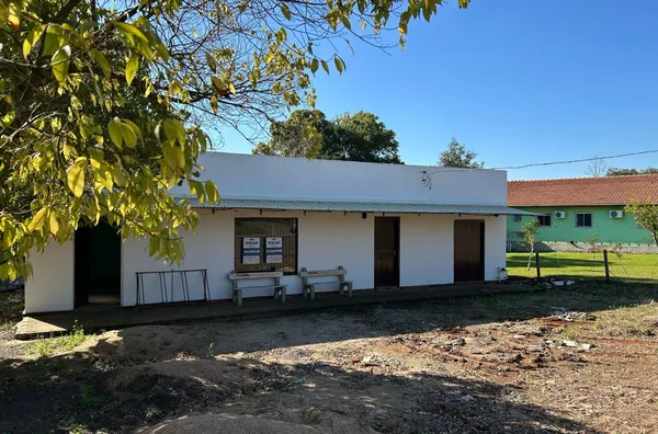 ESPAÇO COMERCIAL NA PRINCIPAL ESTRADA DE LINHA SAPÉ