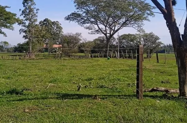 O ESPAÇO DE LAZER DE TODA A FAMÍLIA, COM AÇUDE, PISCINA E A 1.000m DO RIO TAQUARI