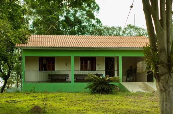 O ESPAÇO DE LAZER DE TODA A FAMÍLIA, COM AÇUDE, PISCINA E A 1.000m DO RIO TAQUARI