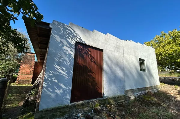 ESPAÇO COMERCIAL NA PRINCIPAL ESTRADA DE LINHA SAPÉ