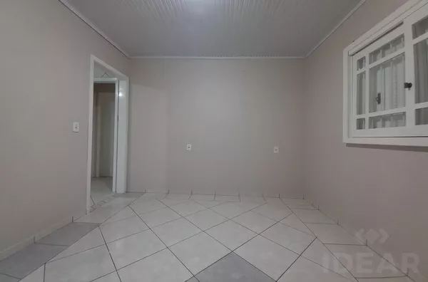 CASA EM EXCELENTE LOCALIZAÇÃO. CONFORTO PARA TODA A FAMÍLIA!