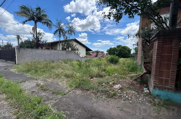 EXCELENTE LOCALIZAÇÃO EM REGIÃO DE MUITA TRANQUILIDADE