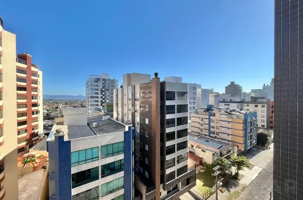 APARTAMENTO EM ÓTIMA LOCALIZAÇÃO, COM 2 DORMITÓRIOS - Foto 17