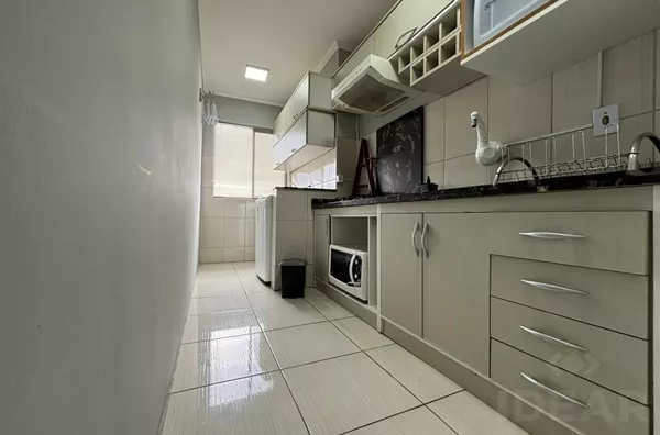 APARTAMENTO EM ÓTIMO RESIDENCIAL, COM MUITO ESPAÇO PARA A FAMÍLIA