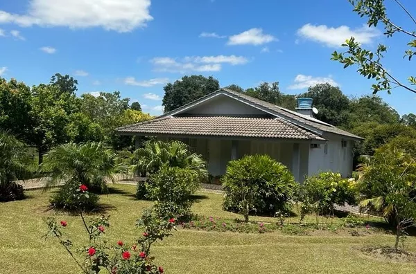 CONFORTO E TRANQUILIDADE FAZEM PARTE DESSA REALIZAÇÃO