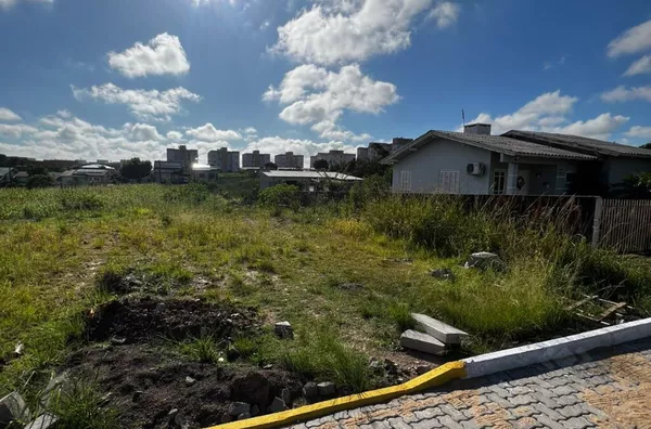 TERRENO EM REGIÃO DE MUITA TRANQUILIDADE PARA TODA FAMÍLIA