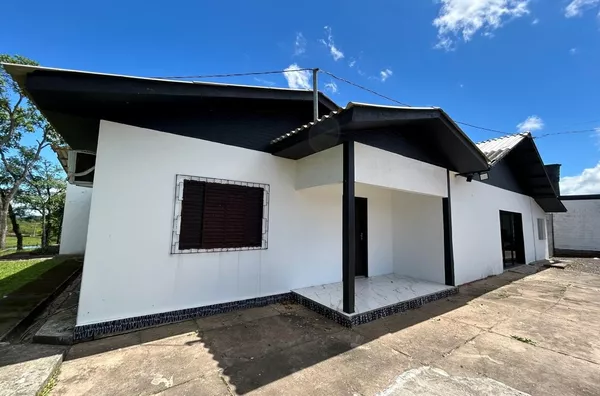 18.000m² DE ÁREA DE TERRA E 880m² DE ÁREA CONSTRUÍDA