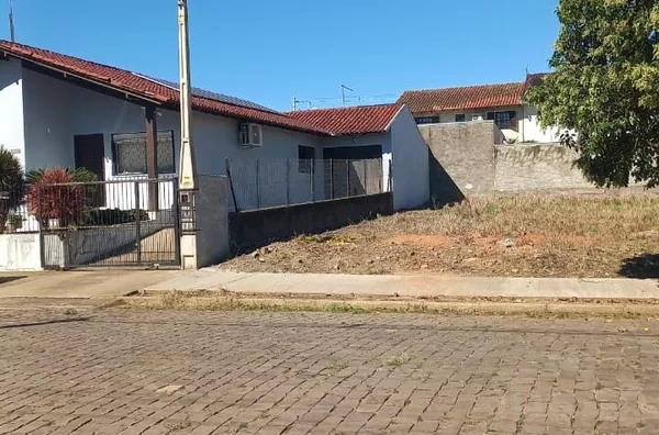 VIVA NO ENDEREÇO DOS SONHOS! ESSE É O LOTE QUE ESPERAVA!