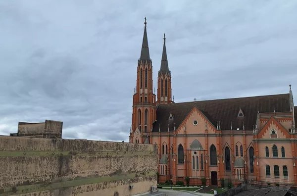 AMPLA COBERTURA NO CENTRO DA CIDADE. VAI PERDER ESSA?