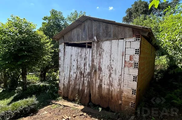 CHÁCARA COM 75% DE ÁREA PARA PLANTIO