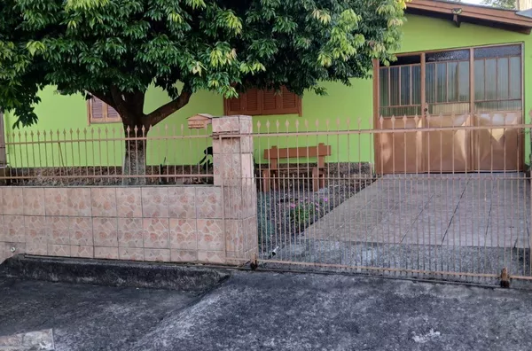 EXCELENTE LOCALIZAÇÃO EM REGIÃO DE MUITA TRANQUILIDADE