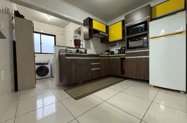 APARTAMENTO 2 DORMITÓRIOS  COM 1 VAGA DE GARAGEM