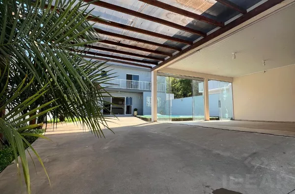 SUA NOVA CASA PERFEITO PARA CELEBRAÇÃO COM A FAMÍLIA E AMIGOS